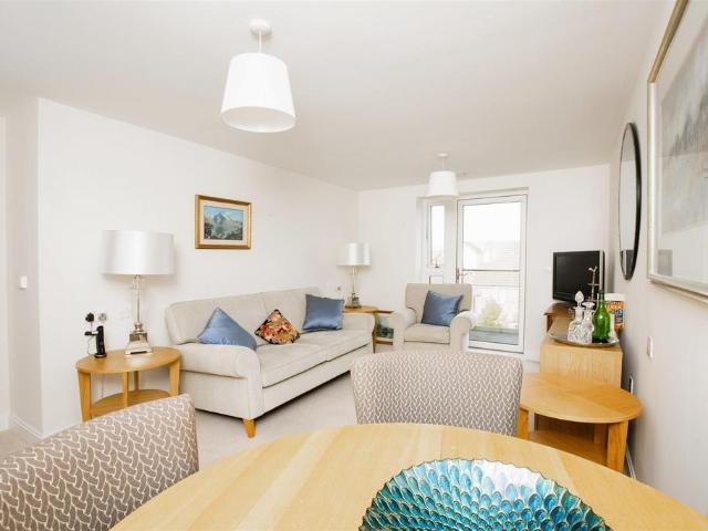 Flat for sale in Great Western Park, Dromore