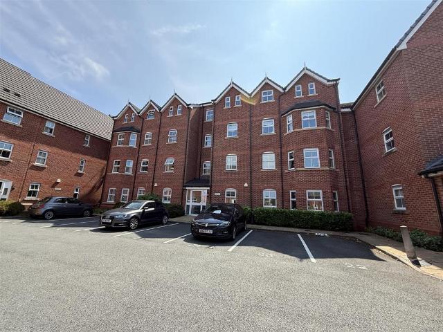Flat for sale in Spital, Poulton