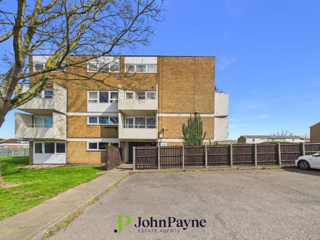 Flat for sale in Ernesford Grange, West Midlands