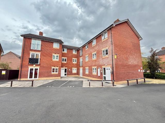 Flat for sale in Georgia, Greater Manchester