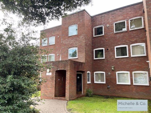 Flat for sale in Selly Park, West Midlands