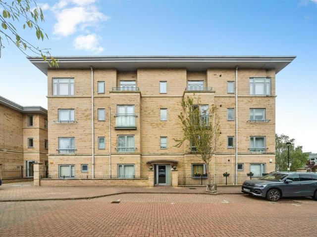 Flat for sale in Old Bletchley, Milton Keynes