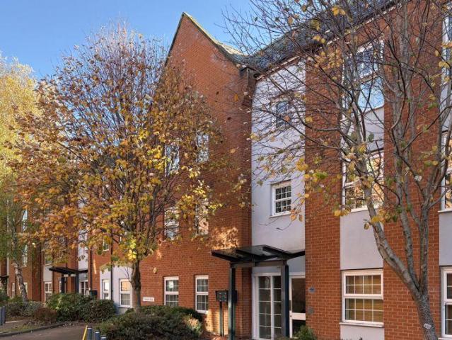 Flat for sale in Belmont, Dromore