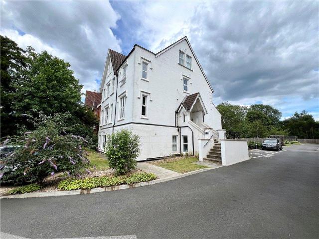 Flat for sale in Abbotswood, Westborough