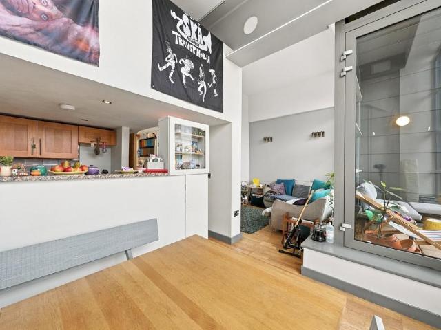 Flat for sale in Ancoats, Manchester