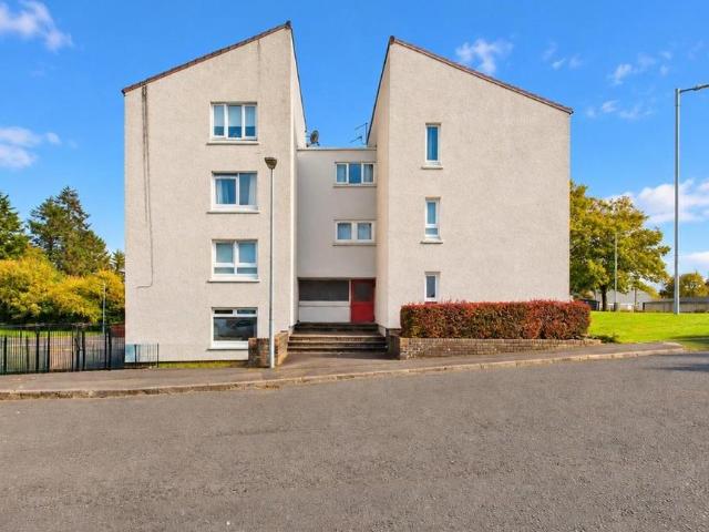 Flat for sale in Wheatlands, Blantyre