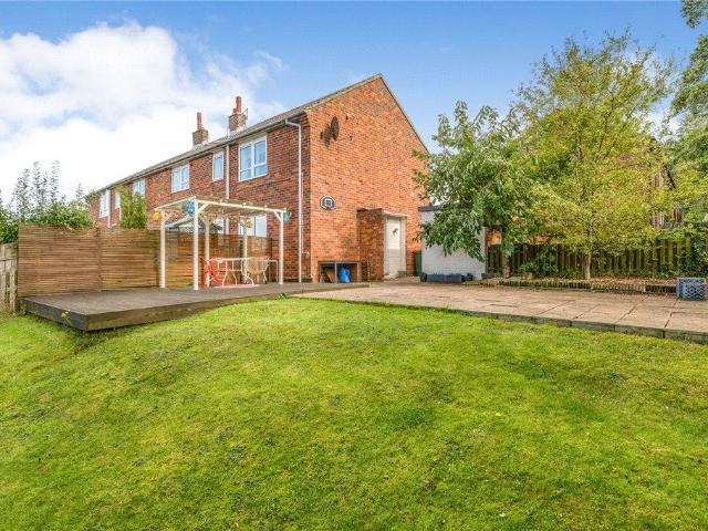 Flat for sale in Burley-in-Wharfedale, Burley In Wharfedale