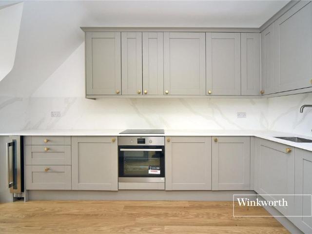 Flat for sale in Greater London