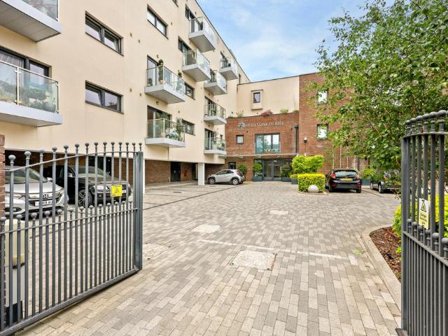 Flat for sale in Epping, Isle Of Man
