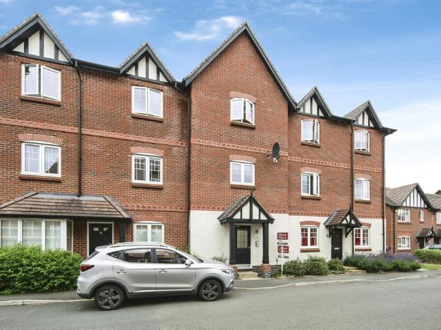Flat for sale in Balsall, West Midlands