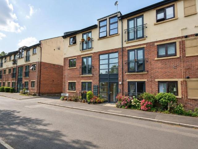Flat for sale in Billington and Langho, Paradise
