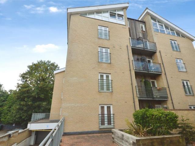 Flat for sale in Bentfield, Uttlesford