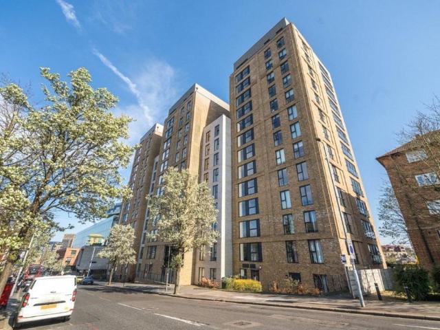 Flat for sale in Greater London