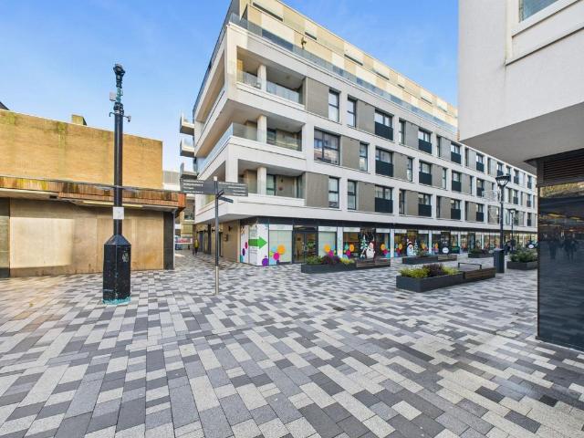 Flat for sale in Old Town, Shephall