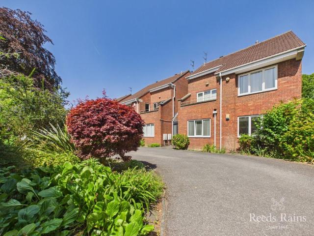 Flat for sale in Hull, City Of Kingston Upon Hull