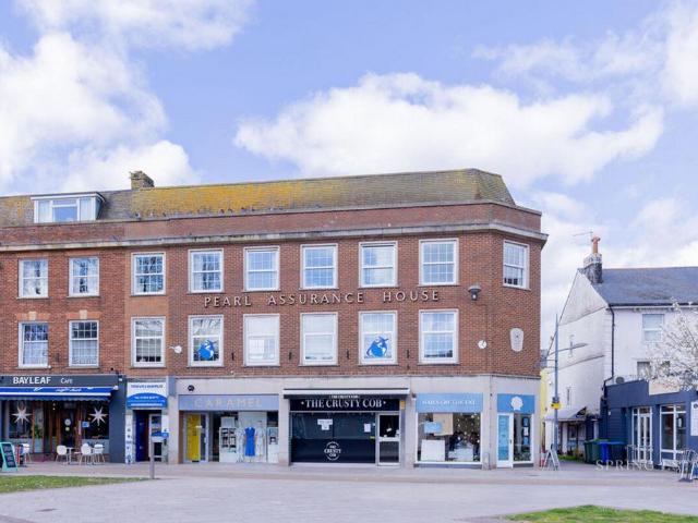 Flat for sale in Withycombe, Budlake