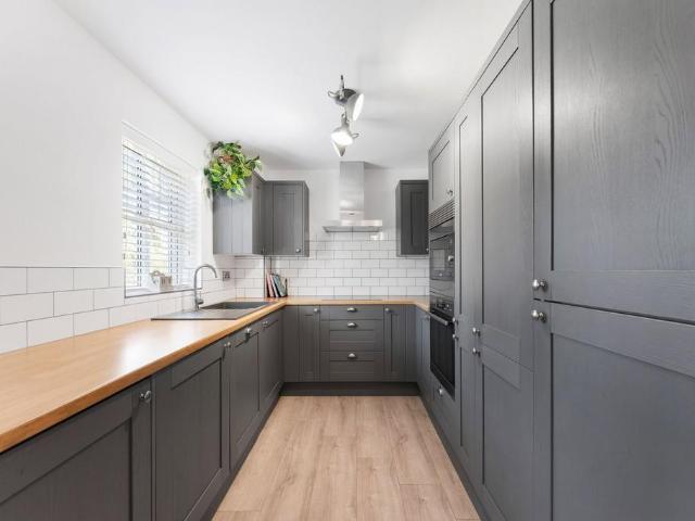 Flat for sale in Upton Rocks, Widnes