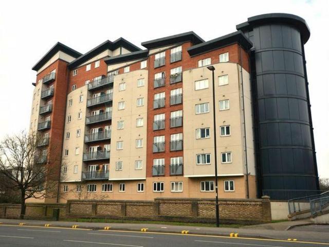 Flat for sale in Slough, Isle Of Man