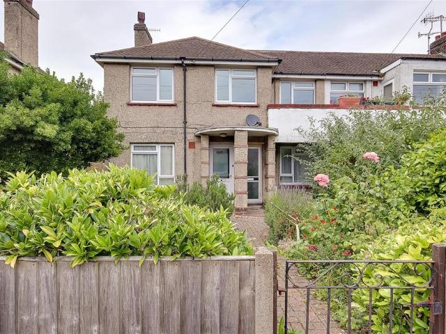 Flat for sale in Worthing, West Sussex