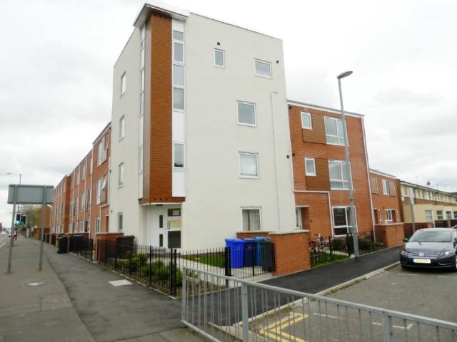 Flat for sale in Georgia, Greater Manchester