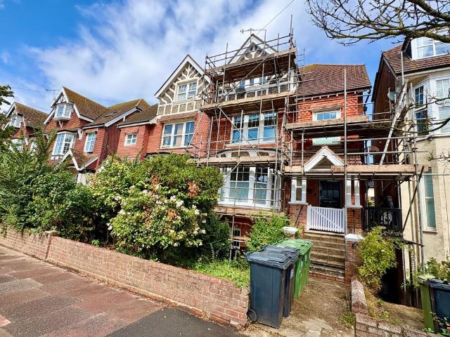 Flat for sale in Central, Heathlands