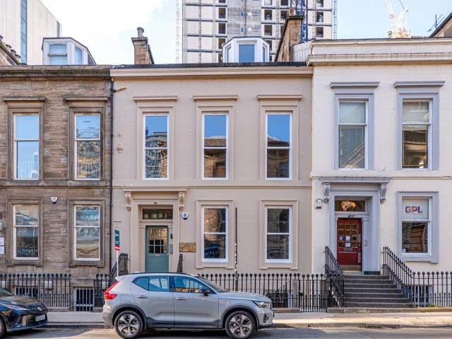 Flat for sale in Anderston, Glasgow
