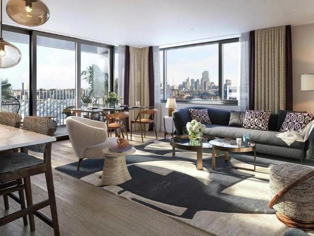 Flat for sale in Chalk Farm, Greater London
