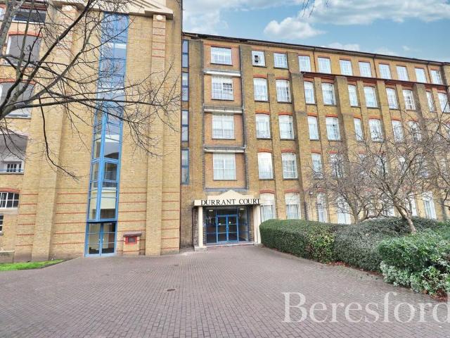 Flat for sale in Chelmsford, Essex
