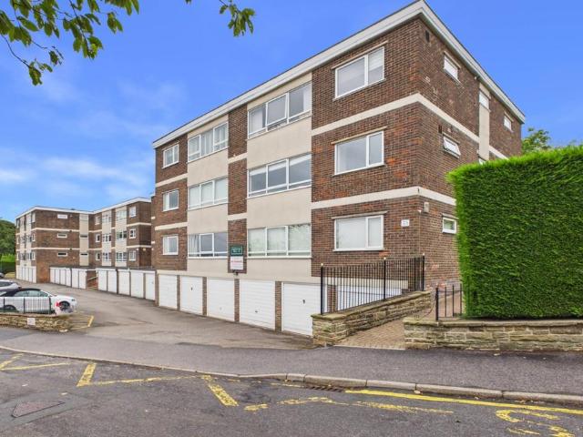 Flat for sale in Bradway, South Yorkshire
