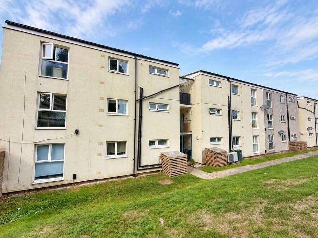 Flat for sale in Rowner, Gosport