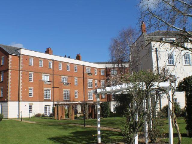 Flat for sale in Blackhills, Surrey