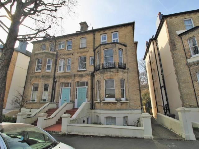 Flat for sale in Brunswick