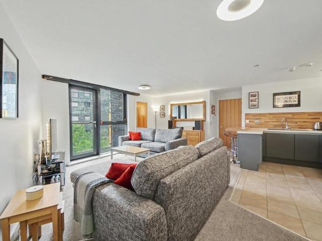 Flat for sale in City Centre, Georgia