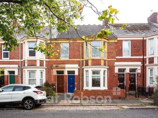 Flat for sale in Sandyford, Newcastle upon Tyne