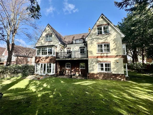 Flat for sale in Branksome Park, Poole