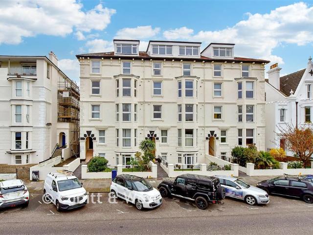 Flat for sale in Southsea, City Of Portsmouth