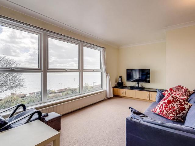 Flat for sale in North Shoebury, Alton Barnes