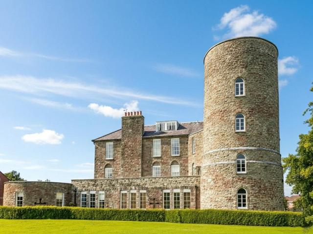 Flat for sale in Feckenham, City Of Bristol
