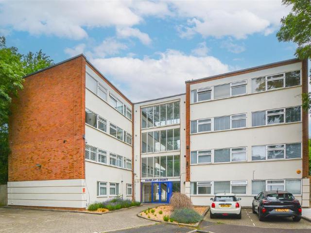 Flat for sale in Brook Street, Navestock Side