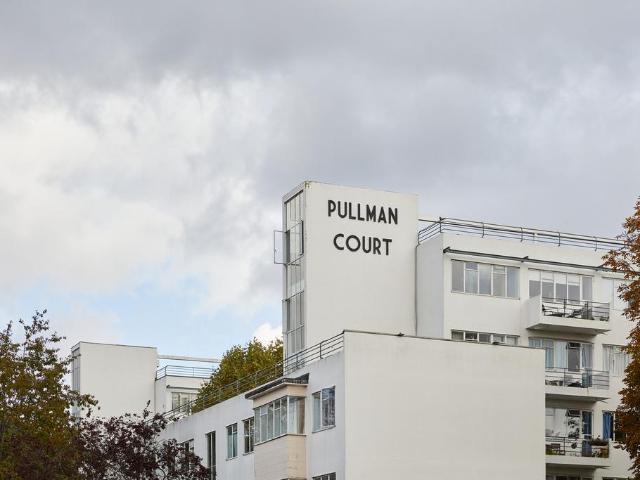 Flat for sale in Streatham Hill, Greater London