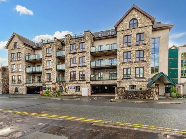 Flat for sale in Flookburgh