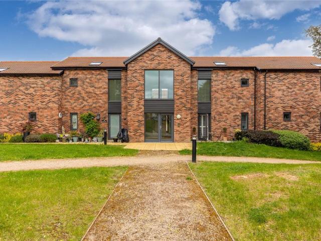Flat for sale in Bedford