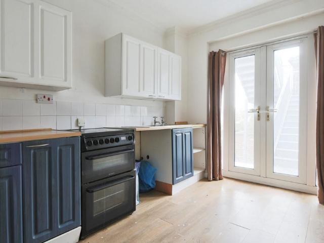 Flat for sale in Hull, City Of Kingston Upon Hull