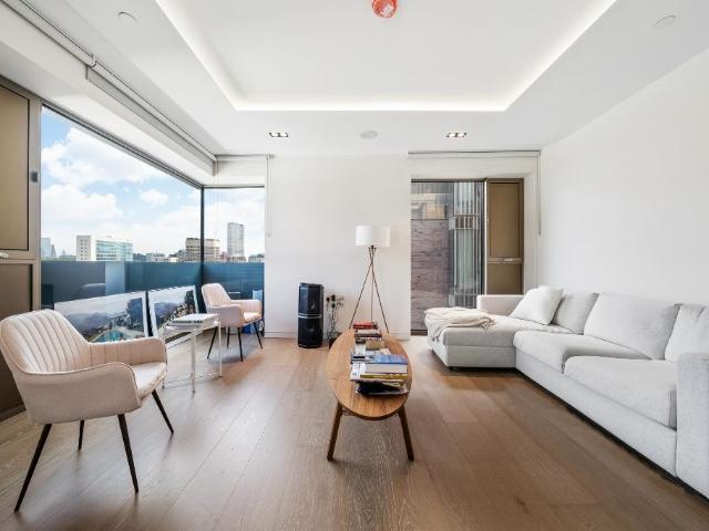 Flat for sale in East Marylebone, Mayfair