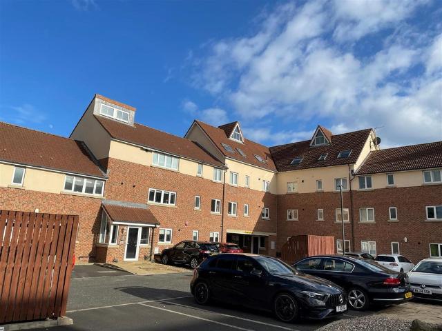 Flat for sale in New York, North Tyneside