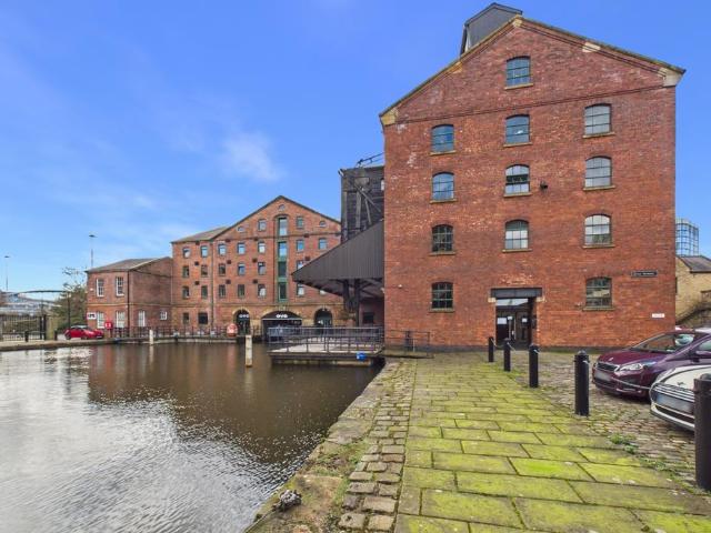 Flat for sale in Park Hill, Isle Of Man