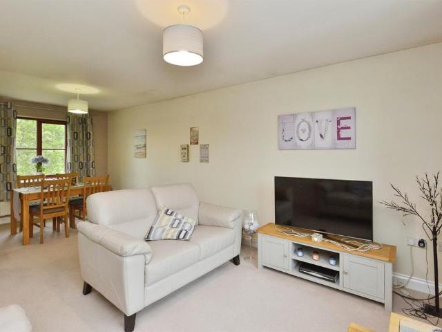 Flat for sale in Shenley Brook End, Milton Keynes