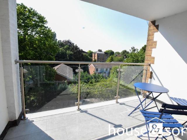 Flat for sale in Charminster, Bournemouth