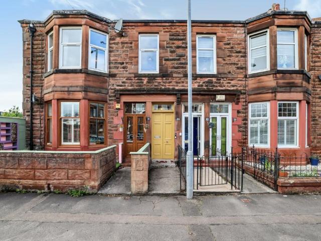 Flat for sale in Linthouse, Glasgow