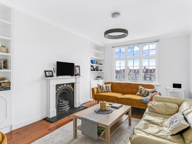 Flat for sale in St. John's Wood, Isle Of Man